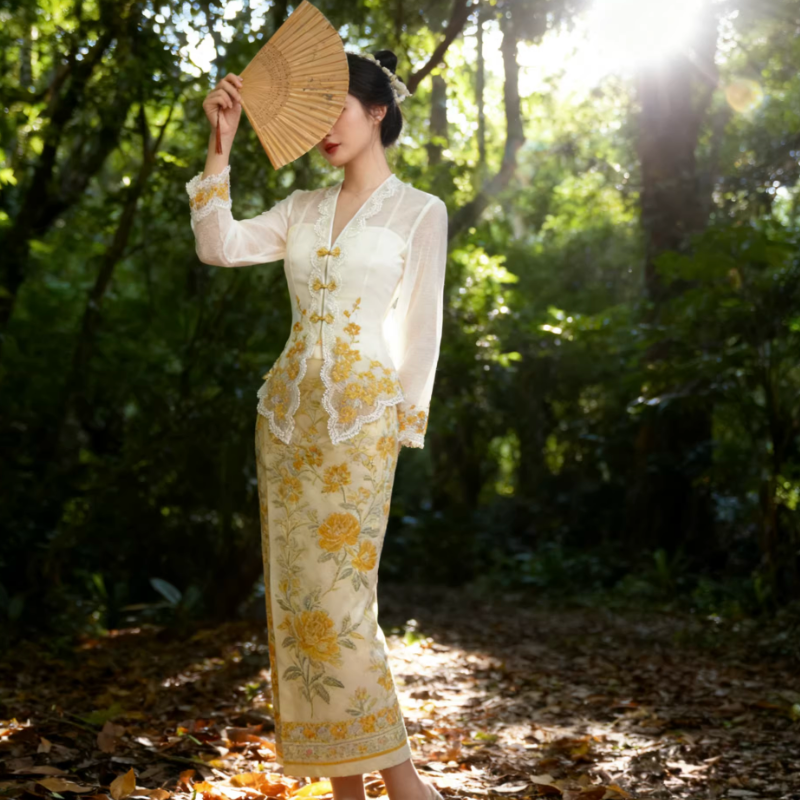 Batik Sarong Wrap - Little Nyonya Clothing Embroidery Lace Waist