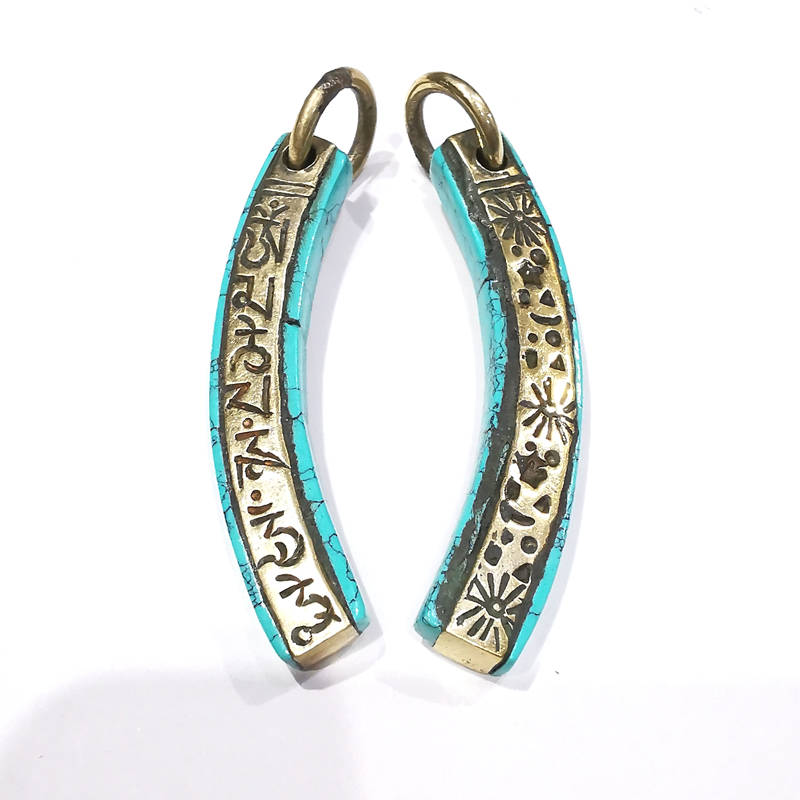 Tibetan Mantras Amulet Charms  - Ethnic Fashion Com reseña y precio