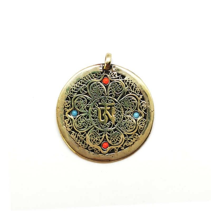 Tibetan OM Mantras Amulet Copp - Ethnic Fashion Com reseña y precio