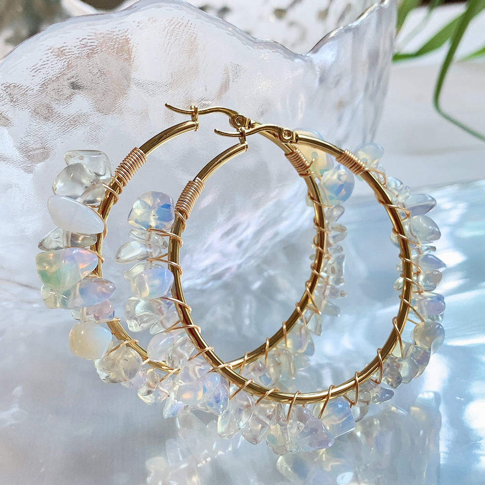 Natural Crystal Hoop Earring I - Aura Ethnic Fashion reseña y precio