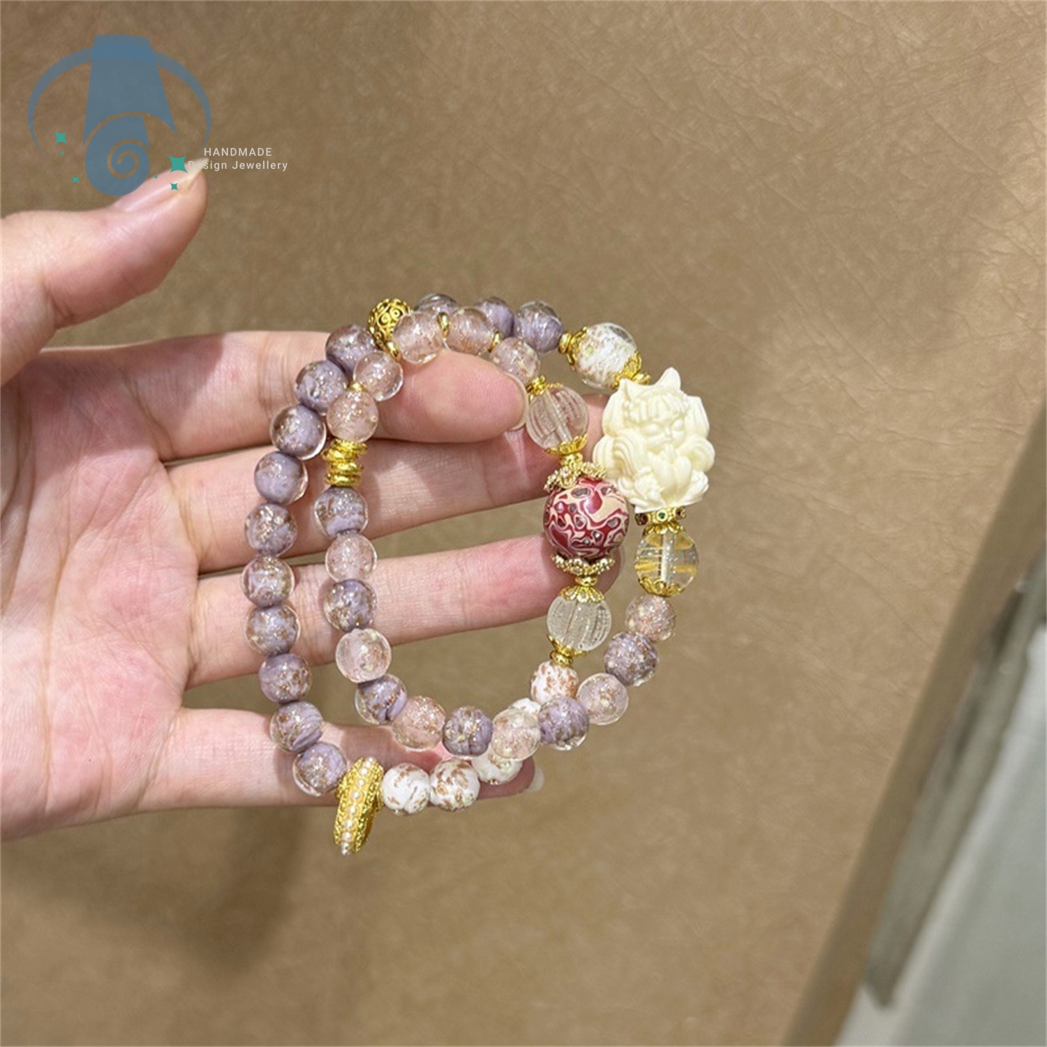 Glow In The Dark Fox Bracelet  - Aura Ethnic Fashion reseña y precio