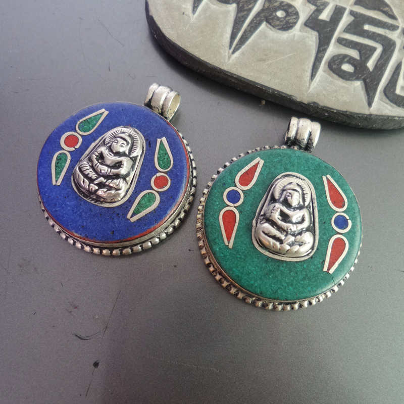 Tibetan Buddha Amulet Pendants - Ethnic Fashion Com reseña y precio